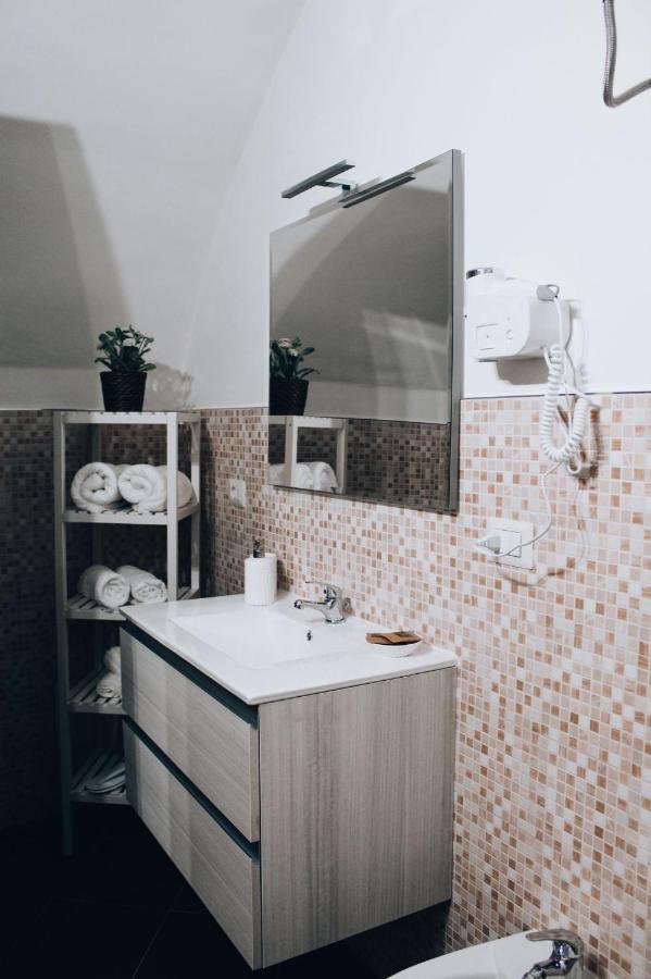 Myrrh Casa Vacanze Бари Экстерьер фото